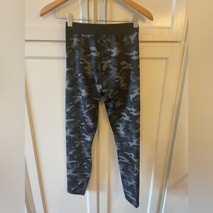 Ellie Black and Gray Camo workout leggings